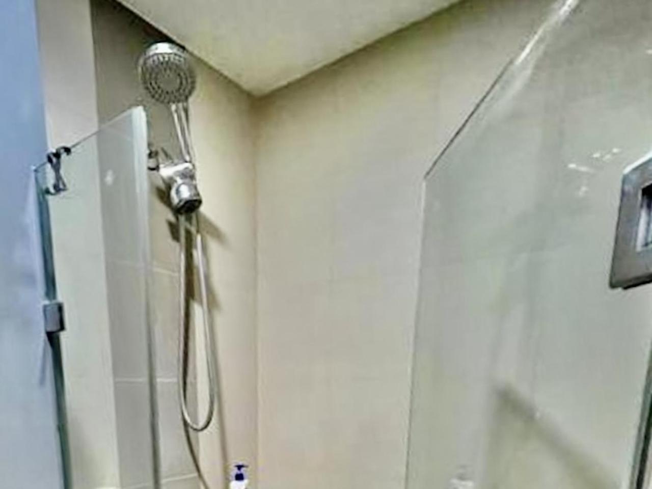 Abreeza Studio Suite 2321 - Pool, Wifi, City View, Washer, Ac, Netflix, Mall Davao City المظهر الخارجي الصورة